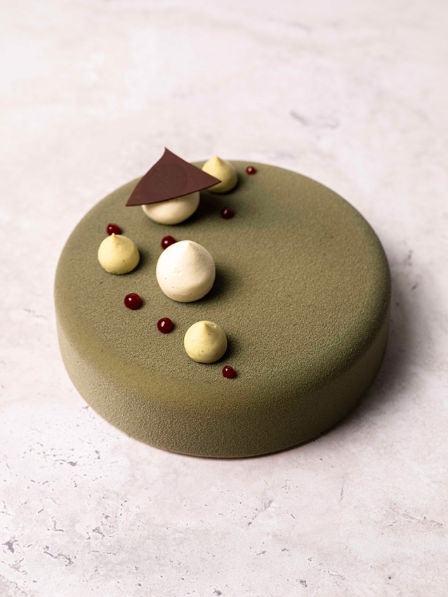 Pistachio Raspberry | La Patisserie Cyril Lignac