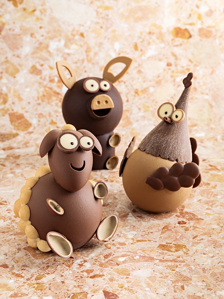 Dark Marshmallow Bear XL | La Patisserie Cyril Lignac