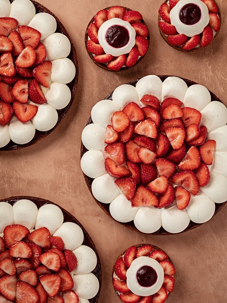 The Strawberry Tart individual La Pâtisserie Cyril Lignac