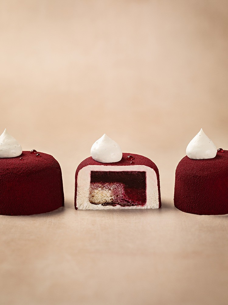 Cherry Entremets La Pâtisserie Cyril Lignac