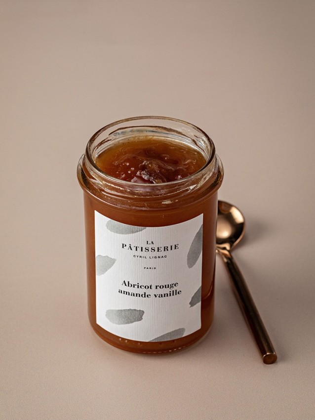 Roussillon Red Apricot, Almond Vanilla Jam La Pâtisserie Cyril Lignac