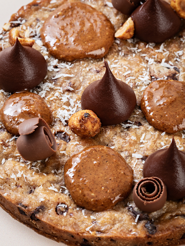 Praline Chocolate XL Cookie | La Patisserie Cyril Lignac