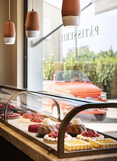 LA PÂTISSERIE SAINT-TROPEZ